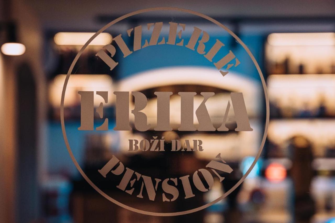 Penzion Erika Божи Дар Екстериор снимка